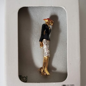L&#39;Officiel Laura Fabbri Enamel Crystal Lady Fashion Brooch