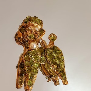 Vintage Rhinestone Bejeweled Gold Tone Poodle Brooch Pin