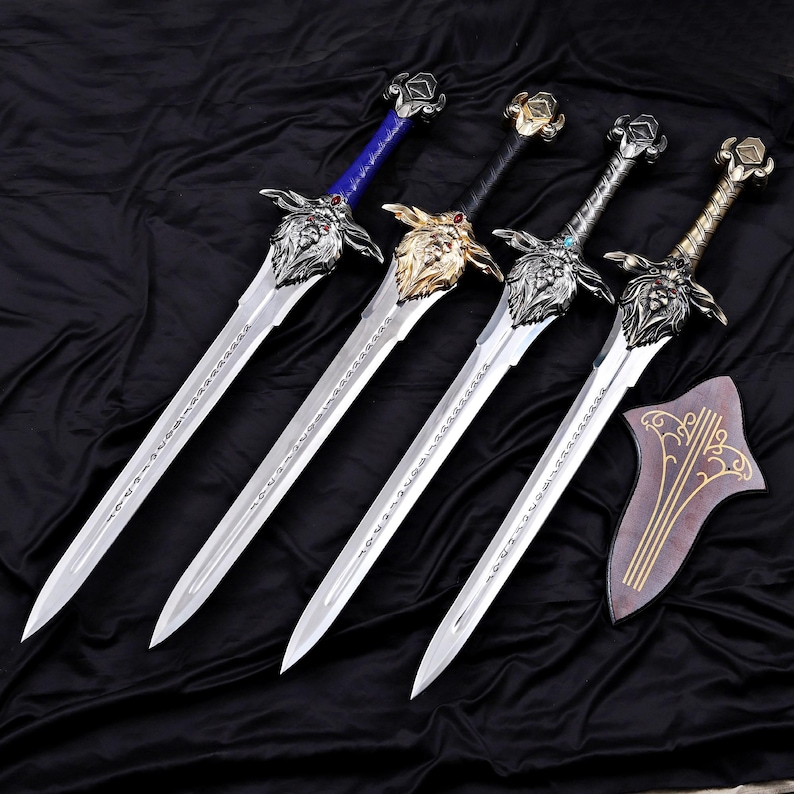 Royal Guard Sword World of Warcraft Replica Sword Medieval Fantasy Sword Handmade Display Sword Gift for Gamers Gift For Boyfriend, Gift USA ALL 4