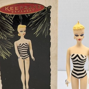 1996 Mattel HALLMARK KEEPSAKE ORNAMENT Barbie 1959 Debut Collection in Excellent Condition, Original Box
