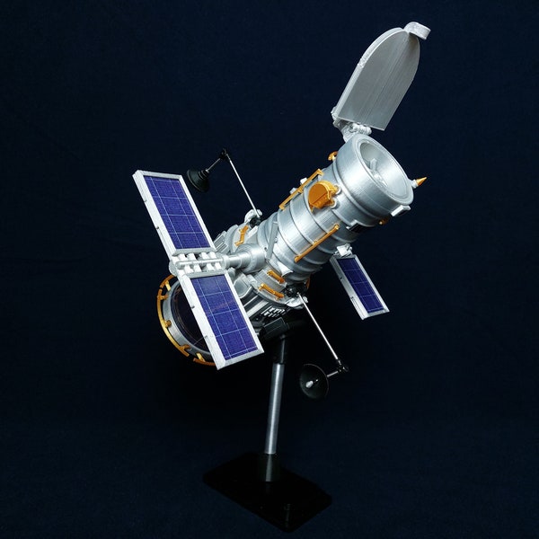 Hubble Space Telescope Model Reality