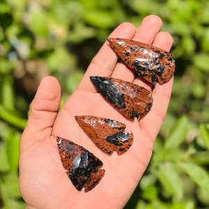 Carved Mahogany Obsidian Arrowhead: 2&quot; Gemstone Crystal