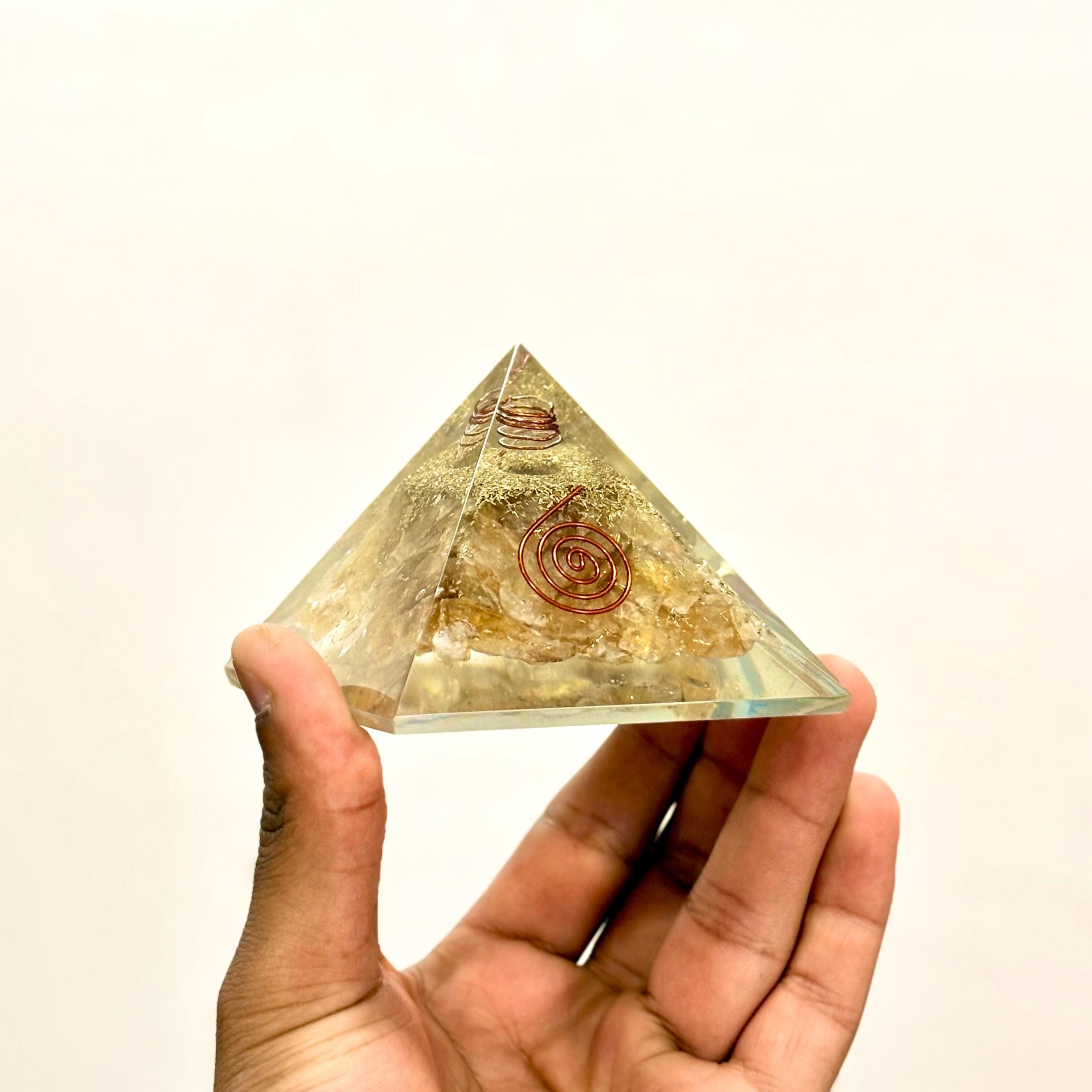 Pendentif Abondance En Citrine Et Orgonite – Pointe Faite Main, Pierre Jaune énergétique