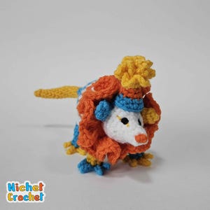 Kiwi Mini Baby Clown Opossum Possum crochet pattern by Nichet Crochet