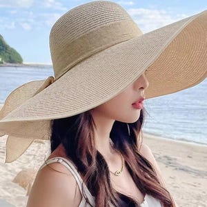 Foldable Straw Wide Brim Sun Hat For Women, Summer Beach Travel Hat With UV Protection, Elegant Vacation Accessory