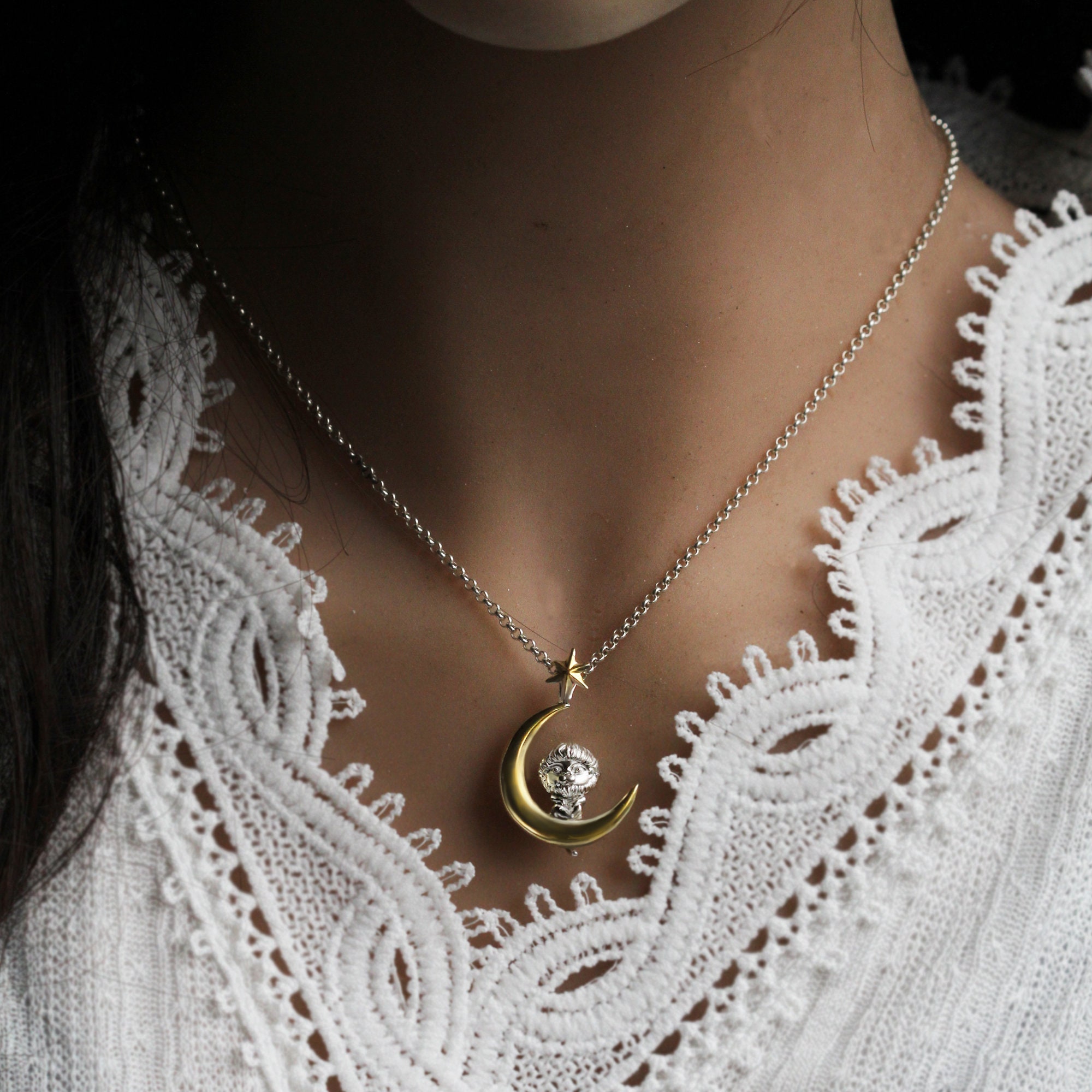 Entrega En 24 Horas] Collar De Los Hombres De Moda Colgante De Cadena Cubana Gengar Estilo De Dibujos Animados Oro Y Plata De Metal I.441014611