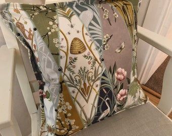 Angel Strawbridge - Papier peint « Escape to the Chateau » Housses de coussin avec endos d'une enveloppe - 17 po.