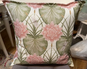 Housse de coussin Angel Strawbridge Chateau nénuphar de 17 po.