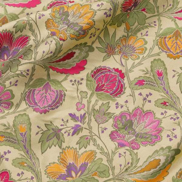 Precioso tejido jacquard floral para vestir haciendo Brocade Flower Upholstery 58" de ancho - vendido cortado a medida