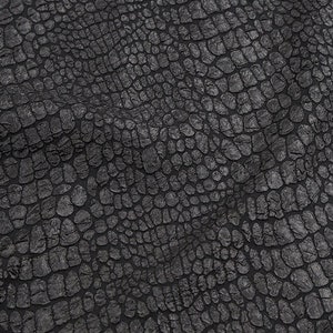 Tissu à bulles en tissu jacquard serpent noir en relief 58 pouces de large - vendu par mètre