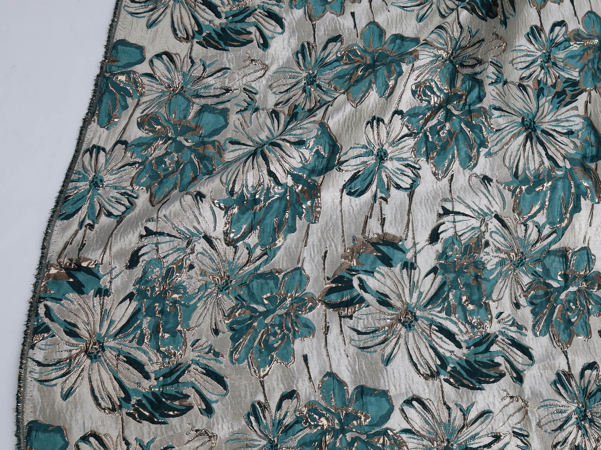 Metallic Thread Large Flower Jacquard Fabric Brocade for