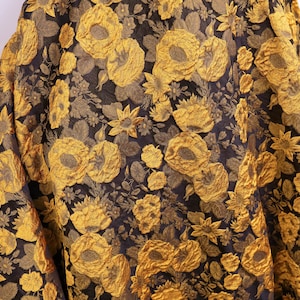 ドレス作りのための黄色の花のジャカード生地の花柄ブロケード 60 インチ幅 - ヤード単位で販売