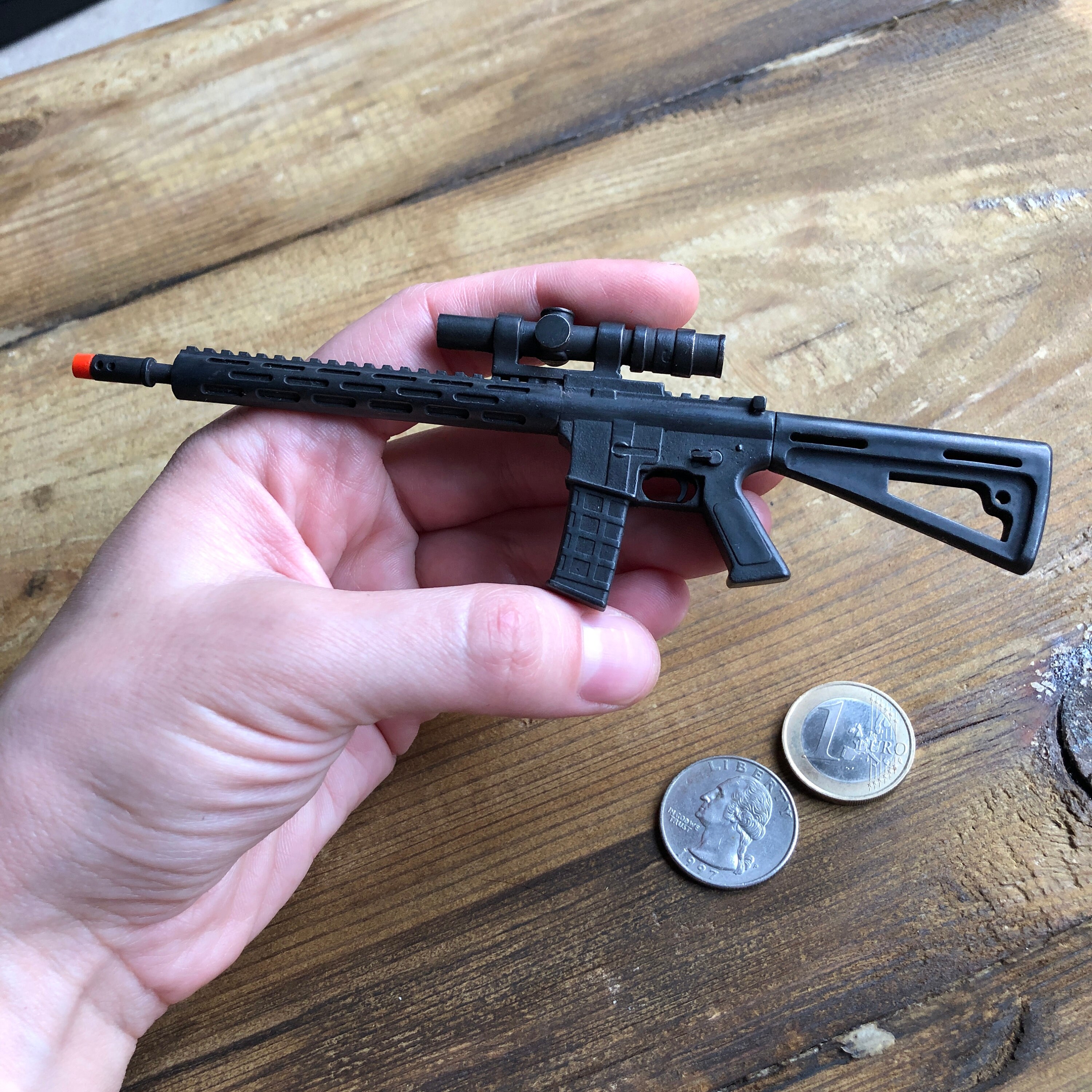 精巧1/3スケール　ミニチュア　AR15 Miniature AR15 Die Cast Model Black | GoatGuns – GoatGun Models