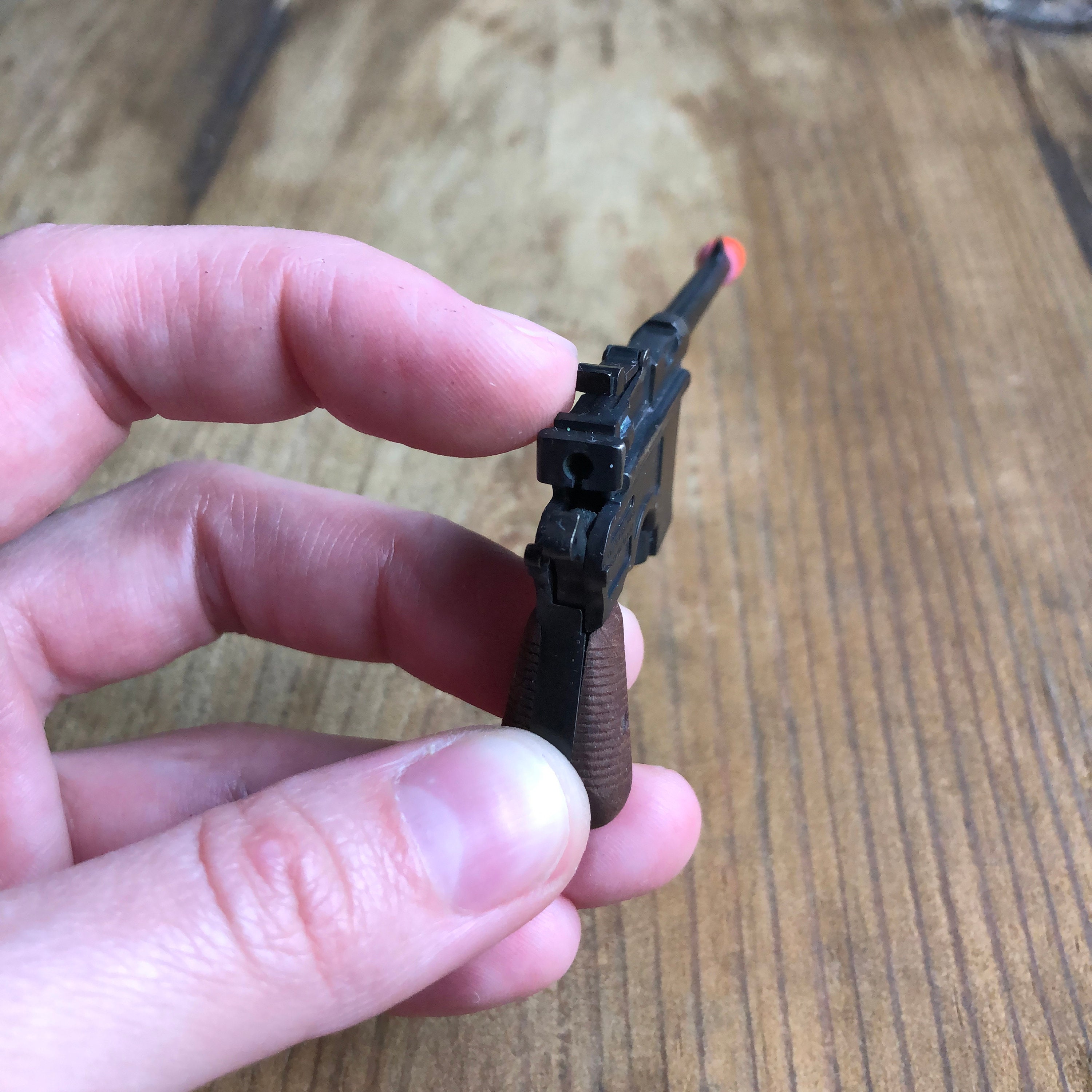 Replica Gun Mini Gun Mauser C96 Cap Gun Realistic Toy Gun Miniature Gun