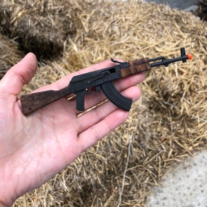Miniature rifle AK-47 (scale 1:6) — military model