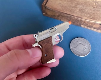 Walther PPK — cap gun