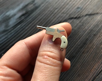 World Smallest Gun — 14K Gold Derringer (1/6 scale model)