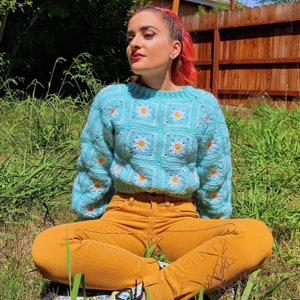 Daisy Sweater PDF CROCHET PATTERN Download image 2