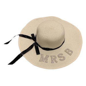 Sombrero de sol de perla personalizado para mujer: letra personalizada para señora, sombrero flexible para despedida de soltera, ropa de playa para novias de luna de miel, accesorios de verano