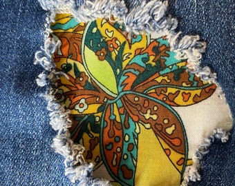 Vintage Petal Patch, iron on patch for denim, patches for jeans, easy to apply patch, jean repair, fabric patches, handmade, washable