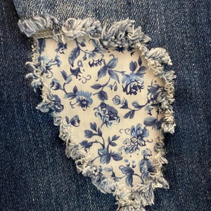 White & Blue Floral Patch, iron on patches, patches for jeans, easy to apply patch, jean repair, fabric patches, floral print, handmade