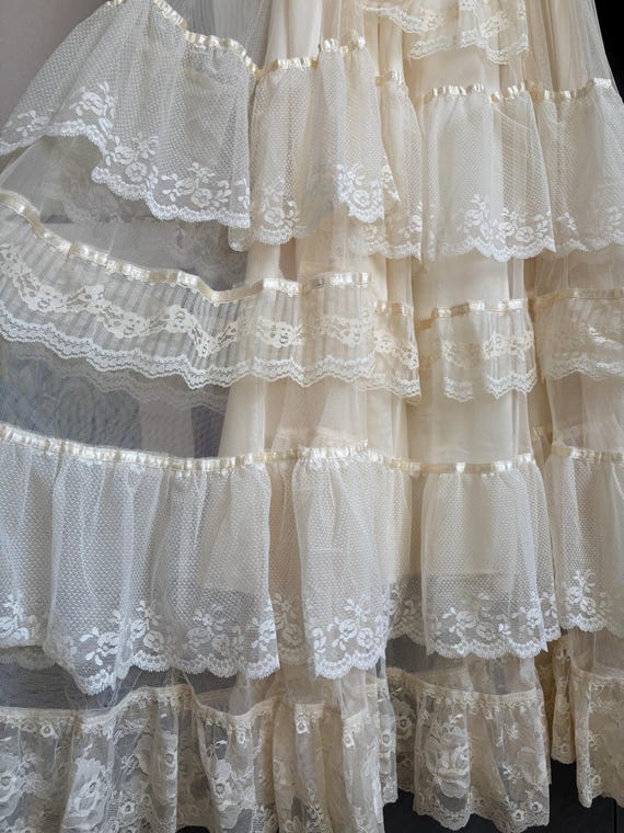 Rare 1970s Gunne Sax Bridal Collection Cream Lace Vic… - Gem