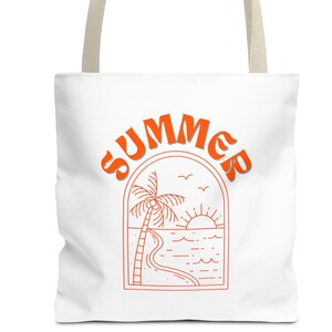 レトロなサマービーチトートバッグ、ミニマルなサンセットバッグ、海岸線アートバッグ、ヤシの木キャンバストート、夏休みバッグ、海好きへのギフト