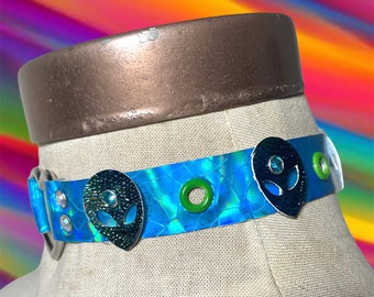 Blue Iridescent Alien Heart Choker