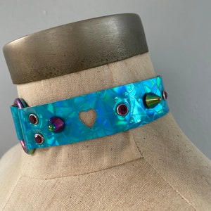 Iridescent Blue Rainbow Spike Heart Choker