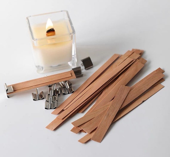 Wooden Wicks for Candle Making - 100pcs Candle Wicks for Soy Wax with Metal  Clips at Base - Cracking Wood Wicks for Candles Making Home Décor Candle