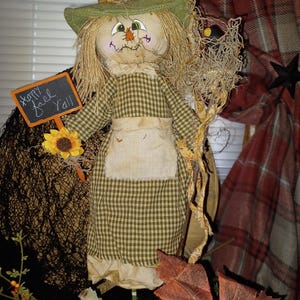 Girl Scarecrows - Farmhouse. Country, Rustic, Primitive, Scarecrow, doll, fall, autumn, tabletop decor