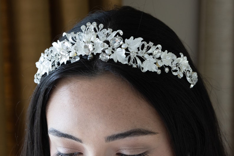 Bridal Headband Crystal, Wedding Headband, Wedding Tiara, Wedding Headpiece, Bridal Hair Accessories, Floral Tiara, Leaf Tiara, Pearl, 459 Silver