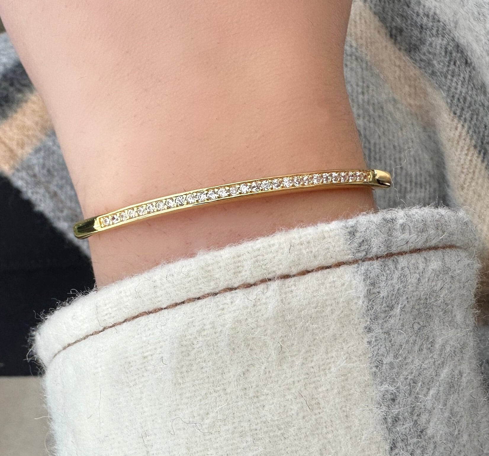 Kardashian bracelet shop