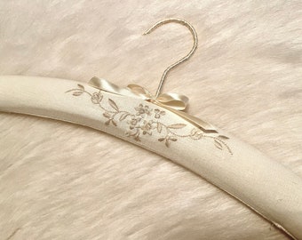 Wedding Dress Hanger, Bridal Hanger, Wedding Hangers, Bridesmaid Hanger, Lace Wedding Hanger, Embodied Floral Hanger, Gift for Bride, 378