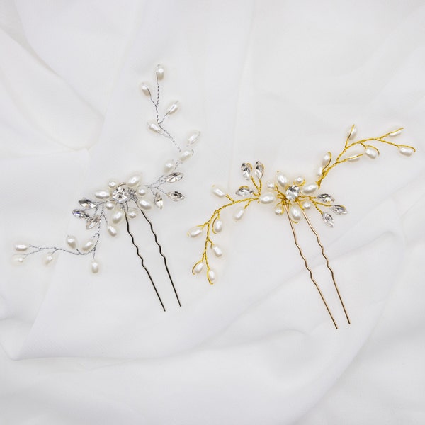 Bridal Hair Pins, Crystal and Pearl Flower Hair Pins, Pearl Petal Hair Vine, Wedding Hair Accessory, Bridal Shower Gift, Floral Hair Pins