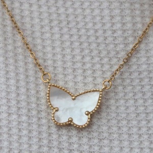 Butterfly Necklace, Mother of Pearl Butterfly Necklace, Dainty Necklace, Pearl Necklace, Shell Necklace, Gift for Her, Gold Plated 168