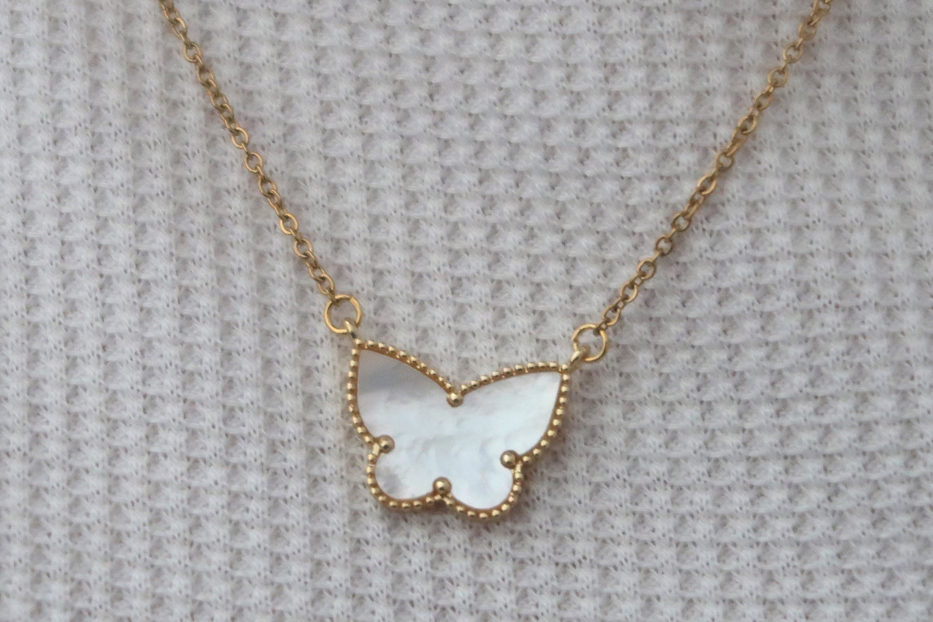 AUTHENTIC VCA BUTTERFLY 🦋 NECKLACE - WITH JAPAN STORE CERT & RECEIPT -  SHIP AIRMAIL FROM JAPAN, Luxury, Accessories on Carousell