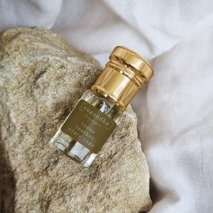 tonka - leather - clary sage // Alcohol Free, Vegan, Cruelty Free, Paraben Free Perfume for Her