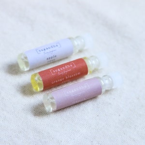 Light & Floral x3 perfume sample collection for women // Alcohol Free, Vegan, Cruelty Free, Paraben Free perfume for Her