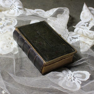 The Divine Diamond, Missal 1865, Barcelona, Religious Missal, Christian Book, Spanish Prayer Book, Gold Edges, Leather Covers