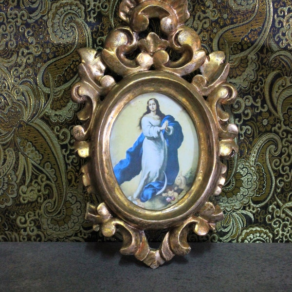 Icono Virgen de la Inmaculada,  Antiguo Altar Relicario, Icono de Madera, Relicario Antiguo, Relicario colgar, Cornucopia de Madera Tallada