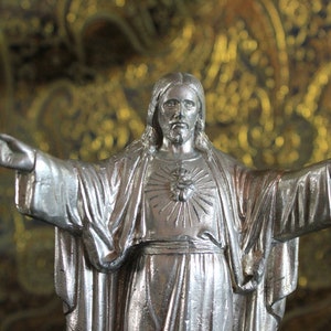 Religious Set with Heart of Jesus, Religious Set Christ the Redeemer, Religious Metal Set, French Religious Set. 30 &#39;