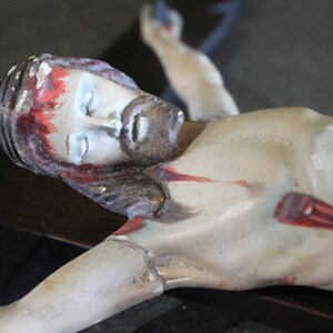 Crucifix, Wood Carving Crucifix, Antique Crucifix, Carving Crucifix, Stuccoed and Polychrome, Wall Crucifix, Wood Cross