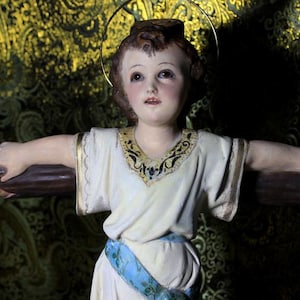 Antique Child Jesus, Religious Sculpture, Antique Sculpture of Jesus, Plaster Sculpture, Child with Crystal Eyes, Olot Child.