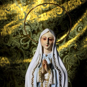 Virgin of Fatima and Candle Box, Plaster Sculpture, Olot School, Plaster Virgin, 37cm, Crystal Eyes, Doves