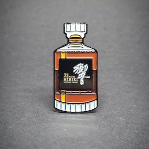 Japanese Whisky Enamel Pin // Whisky Collectibles, Minis