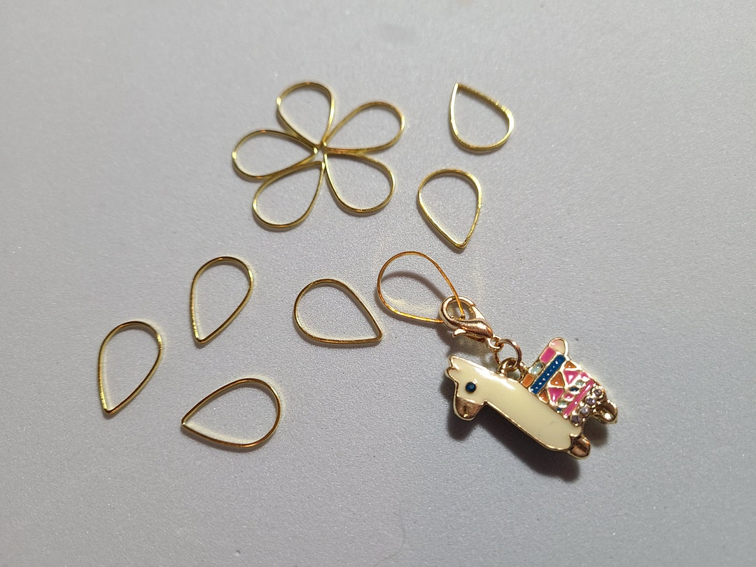 12 Teardrop Closed Loop Stitch Markers With Enamel Alpaca Llama