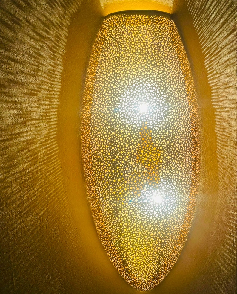 Lampada da parete in ottone realizzata a mano: lampada marocchina martellata immagine 2