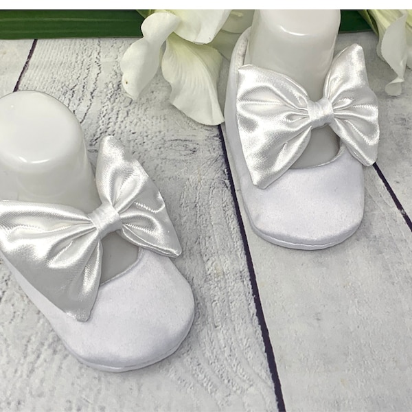 Elegant White Satin Bow Baby Girl Shoes for Christenings, Birthdays, Baptisms, Weddings | Satin Booties (0-6 Months) | Flower Girl & Bridal