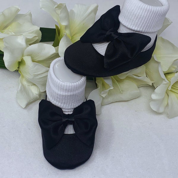 Baby Girl Black Bow Shoes, Hand Made Shoe for Newborn, Baby Shower Gift,New Arrival Gift,Toddler Girl Mary Jane Dress Shoes,New mum Gift